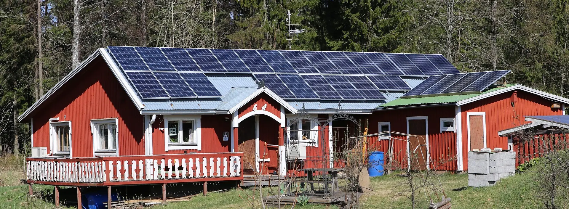 Panneaux solaires sur une maison